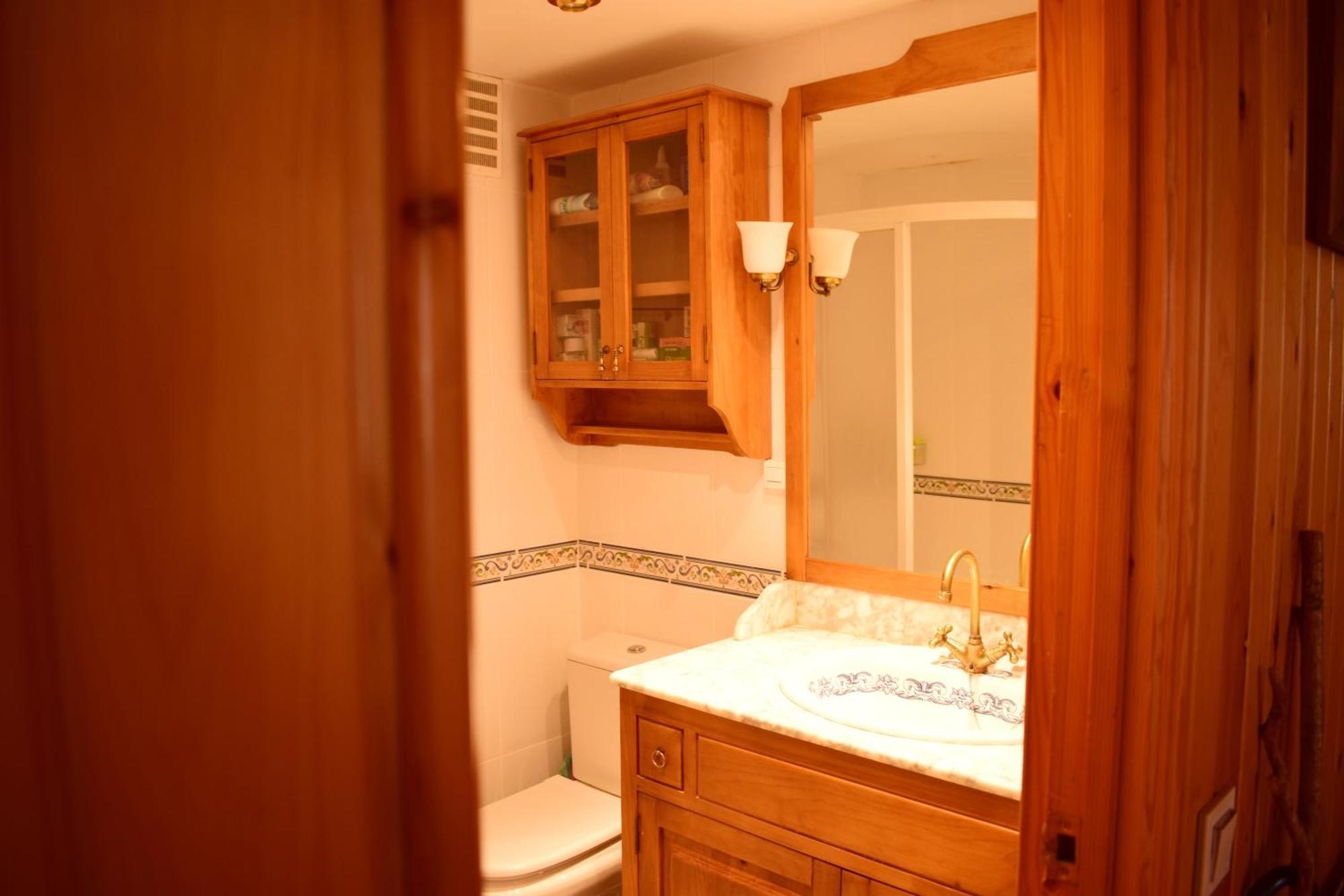 Saliecho Acogedor Apartamento Jardin Y Piscina Sallent De Gallego Bagian luar foto